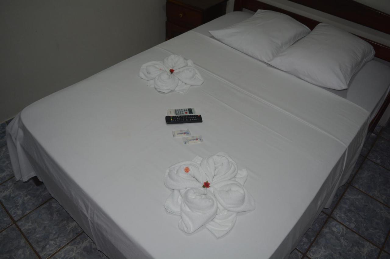 Hotel Anita Ariquemes ภายนอก รูปภาพ