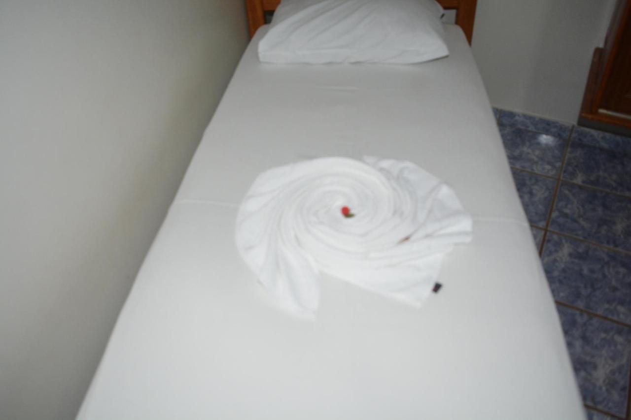 Hotel Anita Ariquemes ภายนอก รูปภาพ